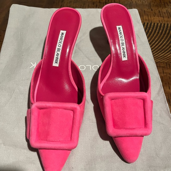 Manolo Blahnik Maysale - Picture 2 of 7